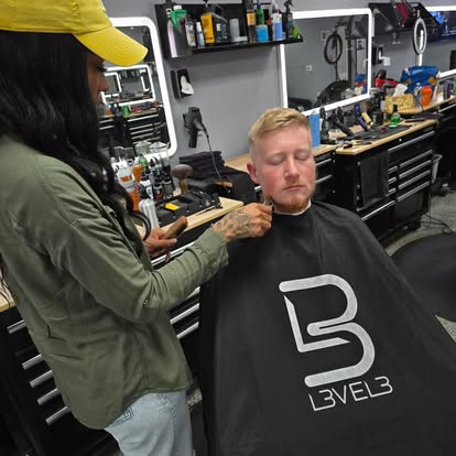 Tomasso's barbershop work 20